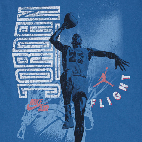 Jordan MJ Retro Hangtime Kids blu – dettaglio grafica vintage volo MJ jersey