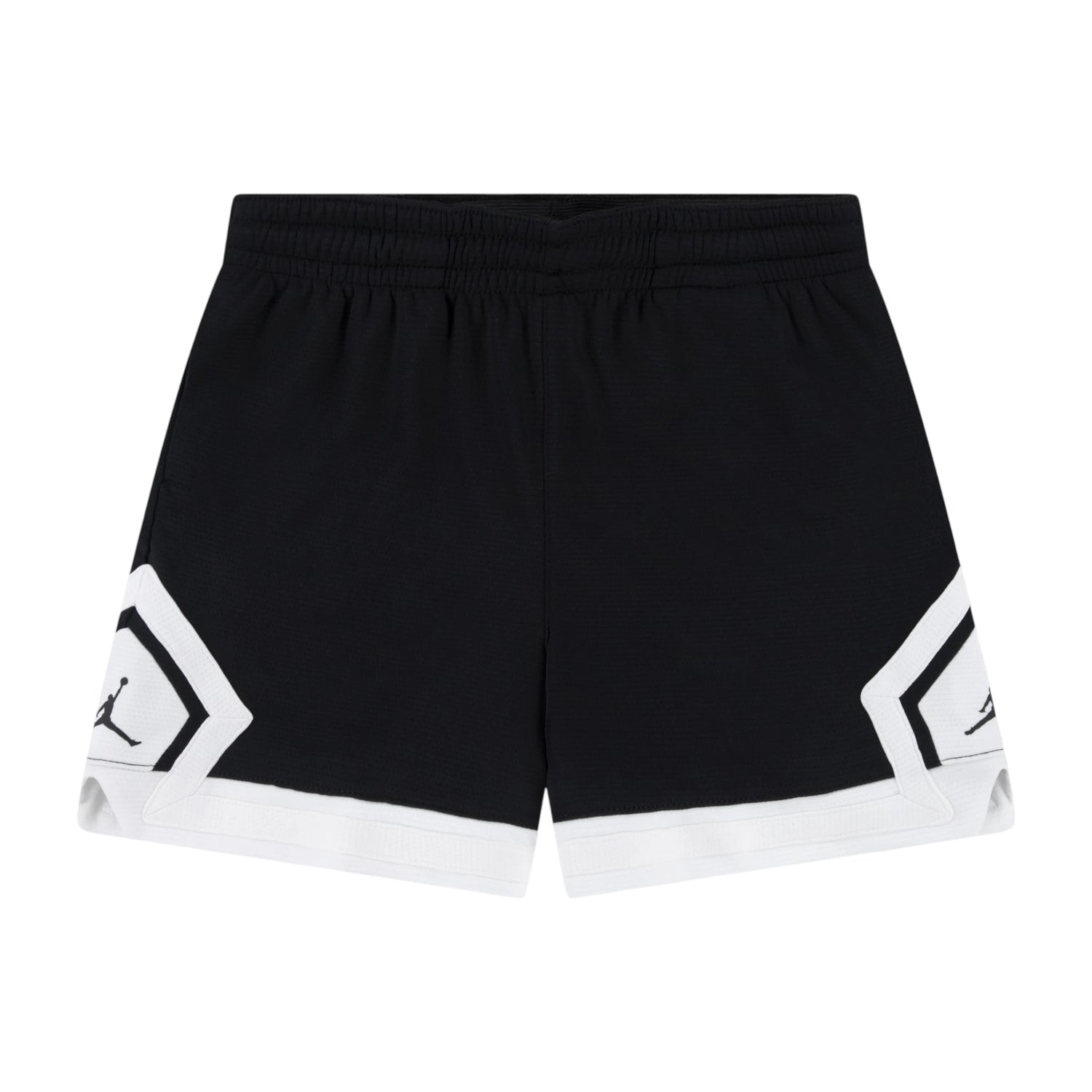 Shorts da ragazza Jordan Diamond Short in nero, con dettagli lucidi e logo Jordan, visibili sul modello.