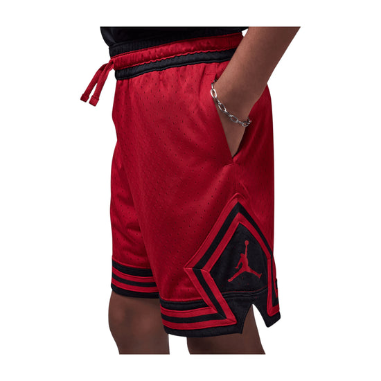 Pantaloncini da basket Jordan Diamond Kids Rosso, corti per bambino con logo Jordan, tessuto leggero e comodo.