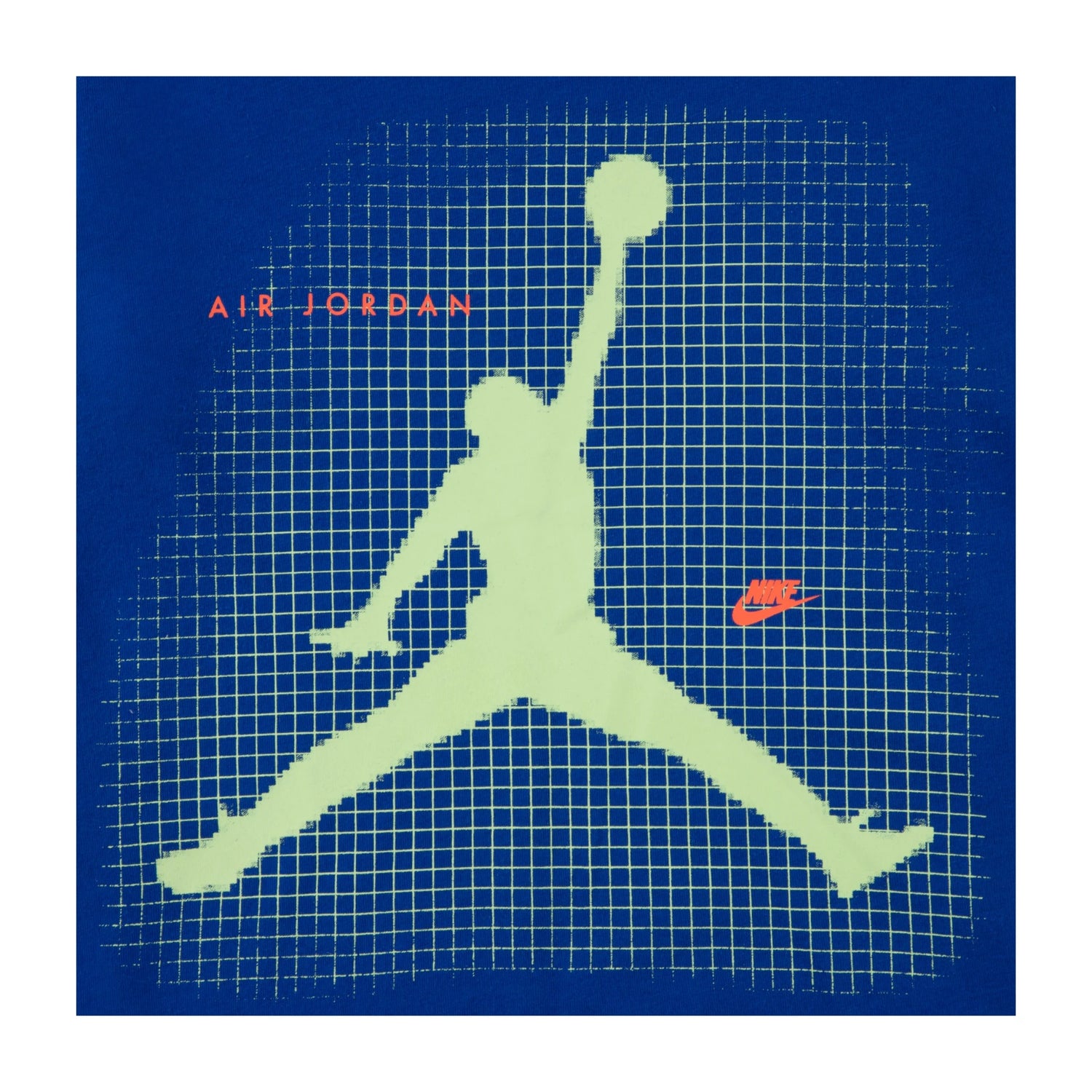 T-shirt da bambino Jordan Jumpman Grid Blur, maglietta sportiva nera con logo Jumpman blu e dettagli grafici moderni.
