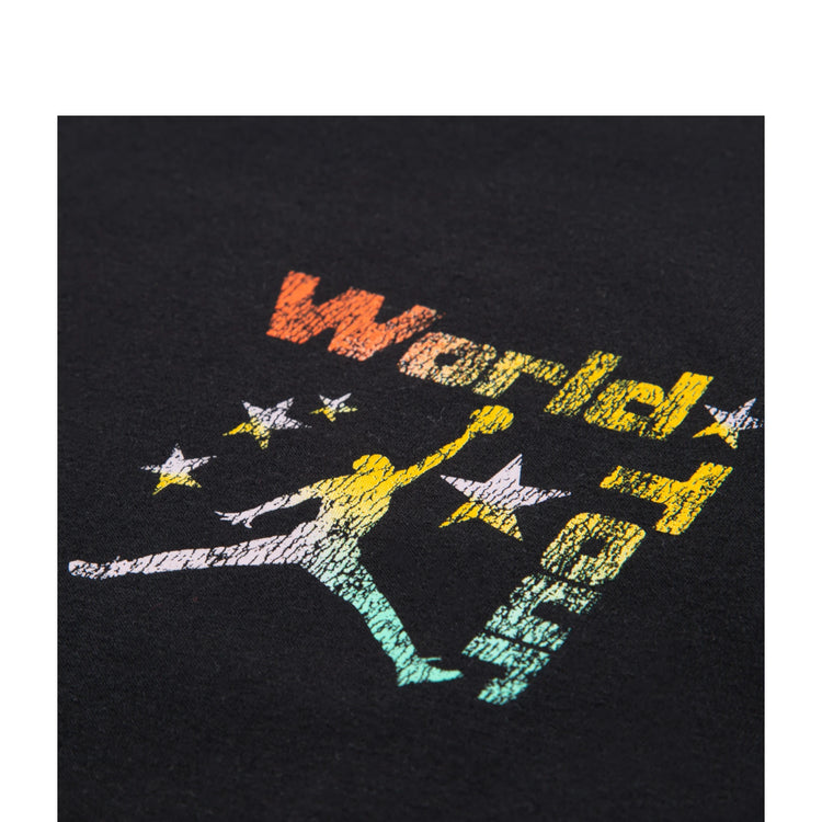Maglietta Jordan kids "World Tour" T-shirt bianca con logo e grafica colorata, morbida e confortevole, per bambini.