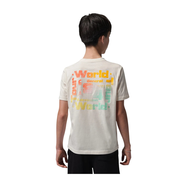 T-shirt Jordan Kids World Tour per bambini, maglietta bianca con logo Jordan e design colorato, tessuto morbido e comodo