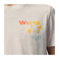 Maglietta Jordan Kids World Tour per bambini, tessuto morbido, design colorato con logo Jordan, indossata con maniche corte.