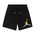 Shorts Jordan Kids "World Tour" in tessuto leggero, colore bianco con dettagli neri, ideali per bambini sportivi e comodi.