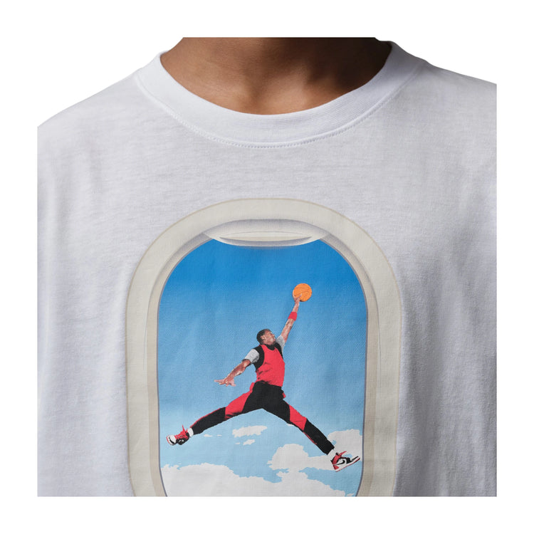 Maglietta bianca Air Jordan Kids Plane Window, t-shirt bambino con stampa aereo e finestra, marchio Jordan, cotone morbido.