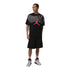 T-shirt Jordan Uomo Graphic nera IQ0708-010 – vista frontale grafica Jordan Nero Infrared 23 cotone  indossata