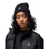 Berretto Jordan Peak Beanie con fodera in satin nero HJ3224-010 – vista frontale maglia morbida Jumpman ricamato