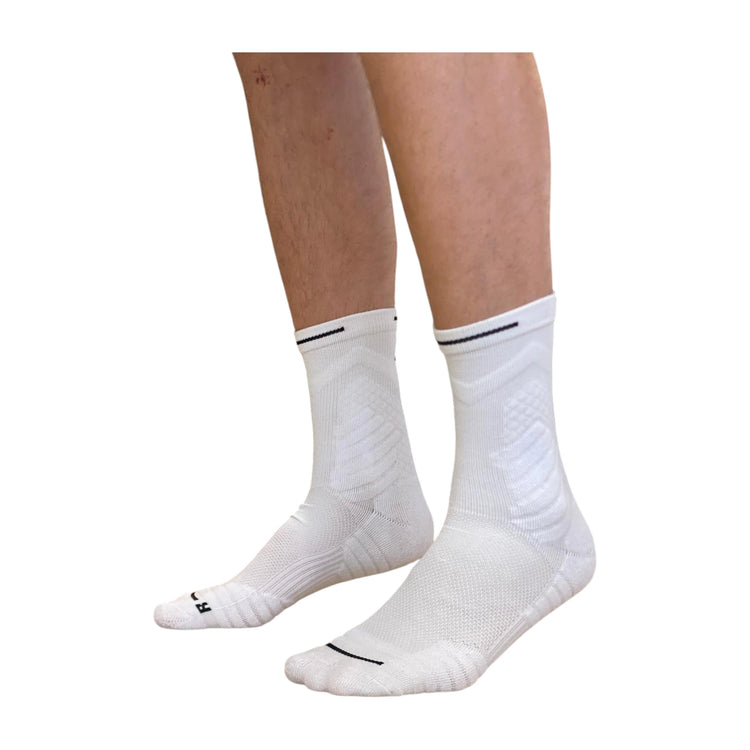 Calze da basket Rookie Basketball, calze sportive performance con logo, ideali per sport e allenamenti, in colore nero e bianco.