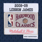 Canotta NBA Mitchell & Ness LeBron James Cavaliers 2008 in tessuto navy, dettaglio logo e stile swingman.