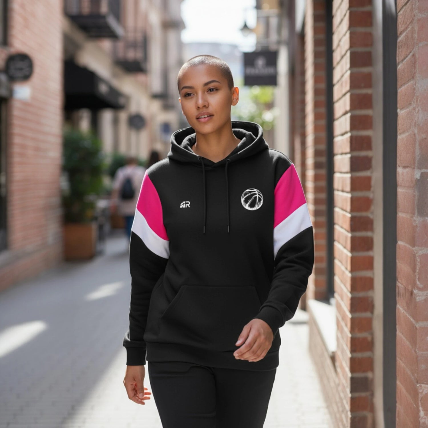 Felpa con cappuccio in cotone Rookie Basketball, stile sportivo con logo e dettagli di alta qualità, ideale per look casual.
