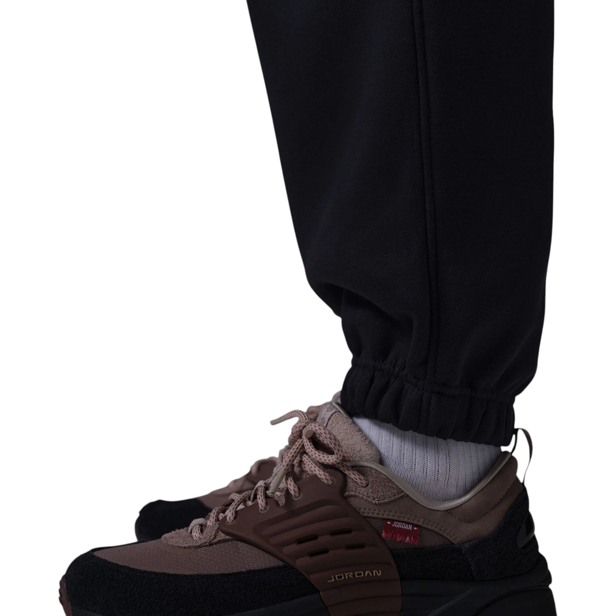 Jordan Brooklyn Fleece nero – dettaglio orlo elastico cuffed caviglia fit jogger