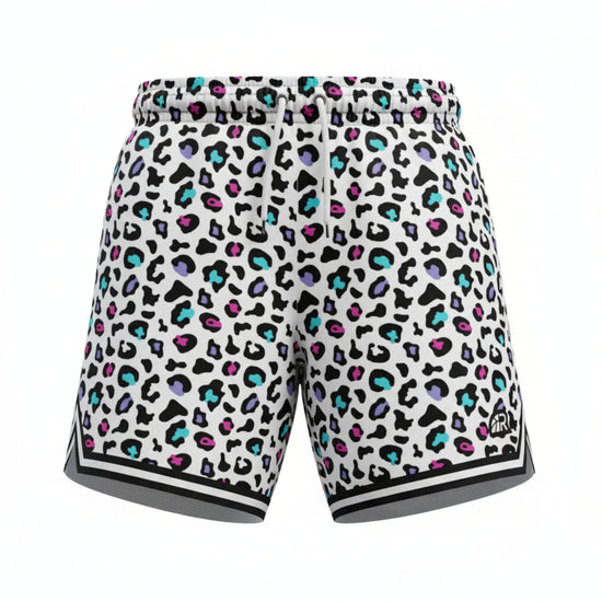 Pantaloncini da basket leopardati bianchi per uomo, shorts sportivi leggeri del marchio Rookie Basketball, dettaglio animale.