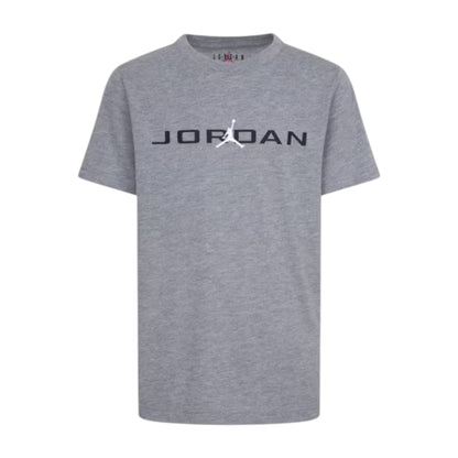 Maglietta Jordan Air Stretch T-shirt per bambini con logo arch grigio, tessuto comodo e vestibilità sportiva.