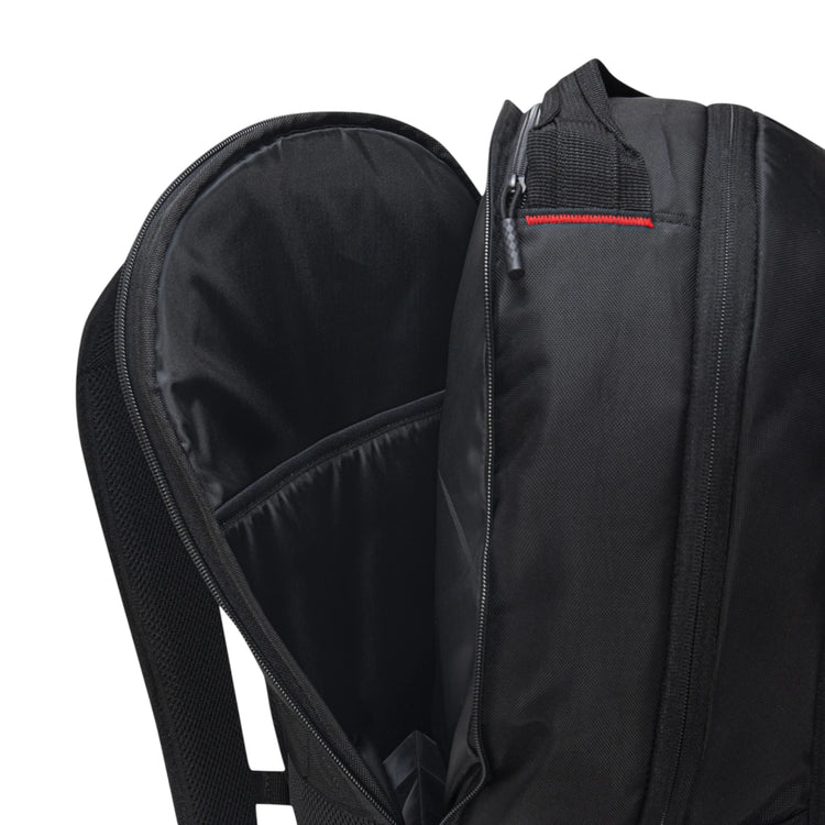Zaino Jordan Element Pro nero con scomparti organizzati, design sportivo e logo Jordan, ideale per sport e uso quotidiano.