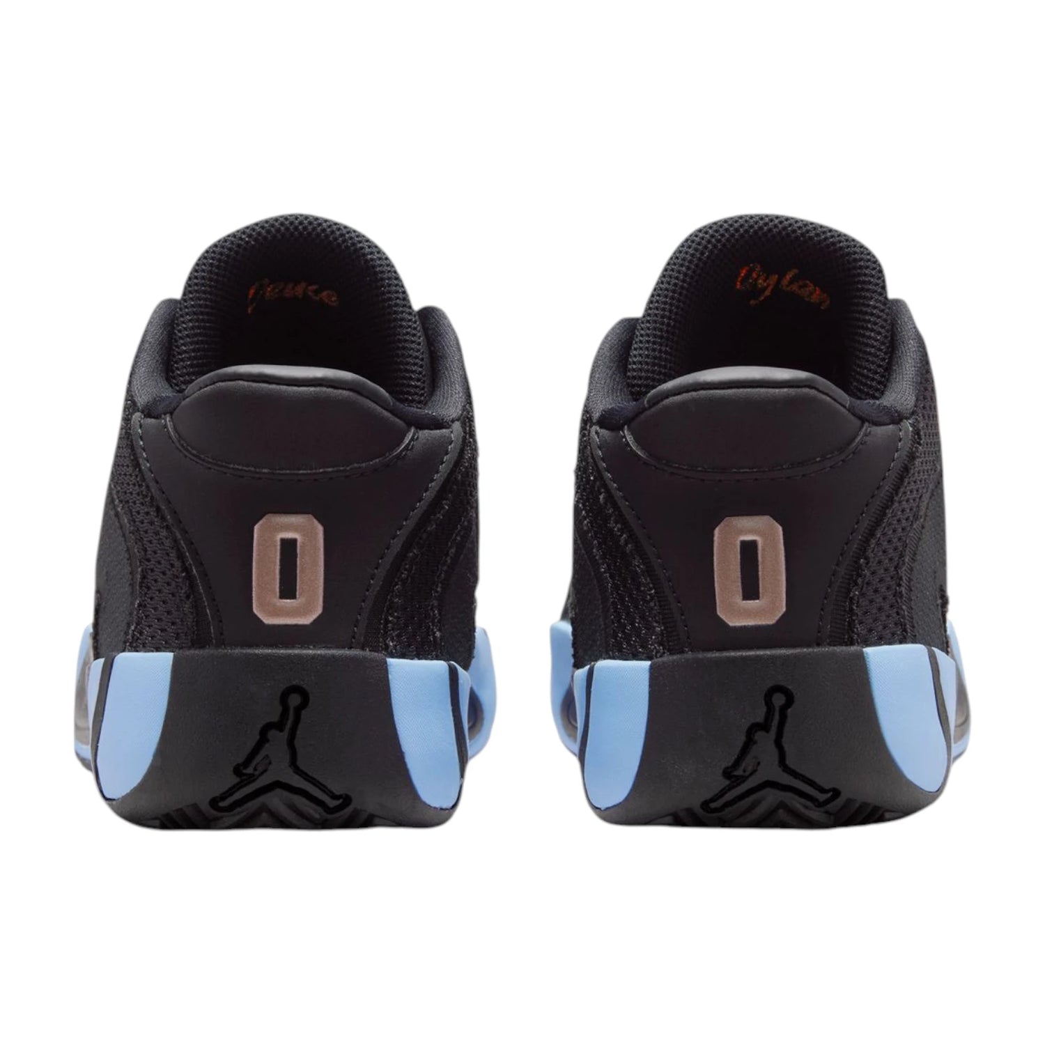 Scarpe da basket Nike Jordan Tatum 4 per bambino, modello pre-scuola, con design sportivo e suola antiscivolo.