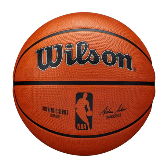 Pallone da basket Wilson NBA Authentic Series Outdoor Taglia 7, pallone sportivo di alta qualità, con marchio Amer Sports.