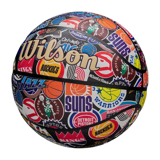 Pallone Wilson NBA All Team Retro con 30 loghi delle squadre, misura 7, marca Amer Sports, pallone da basket vintage