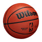 Pallone Wilson NBA Authentic Indoor/Outdoor Taglia 7, palloni da basket di alta qualità per uso interno ed esterno.