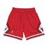 Pantaloncini NBA Bulls 97-98 in rosso Mitchell & Ness, shorts sportivi con logo Bulls e design ispirato alla stagione 1997-98.
