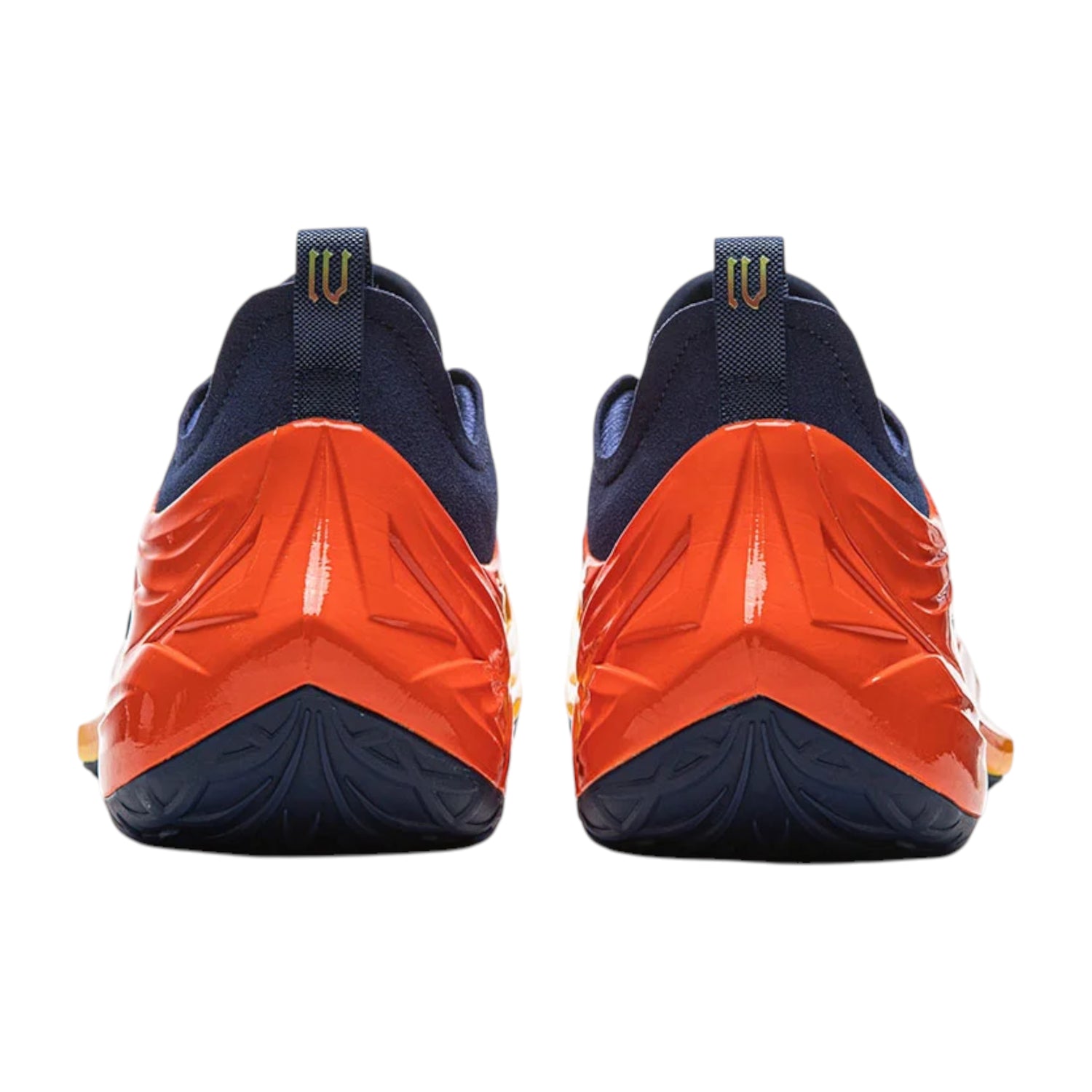 Scarpe da basket LI NING Jimmy Butler 4 Bay Area Blade in viola, rosso, giallo e blu, con design sportivo e dettagli colorati.