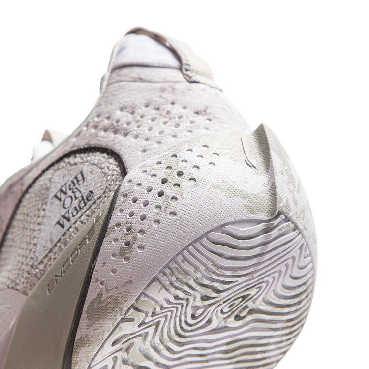 Scarpe da basket Li Ning Wade All City 13 Encore Lunar Rock, modello bianco e grigio per uomo.