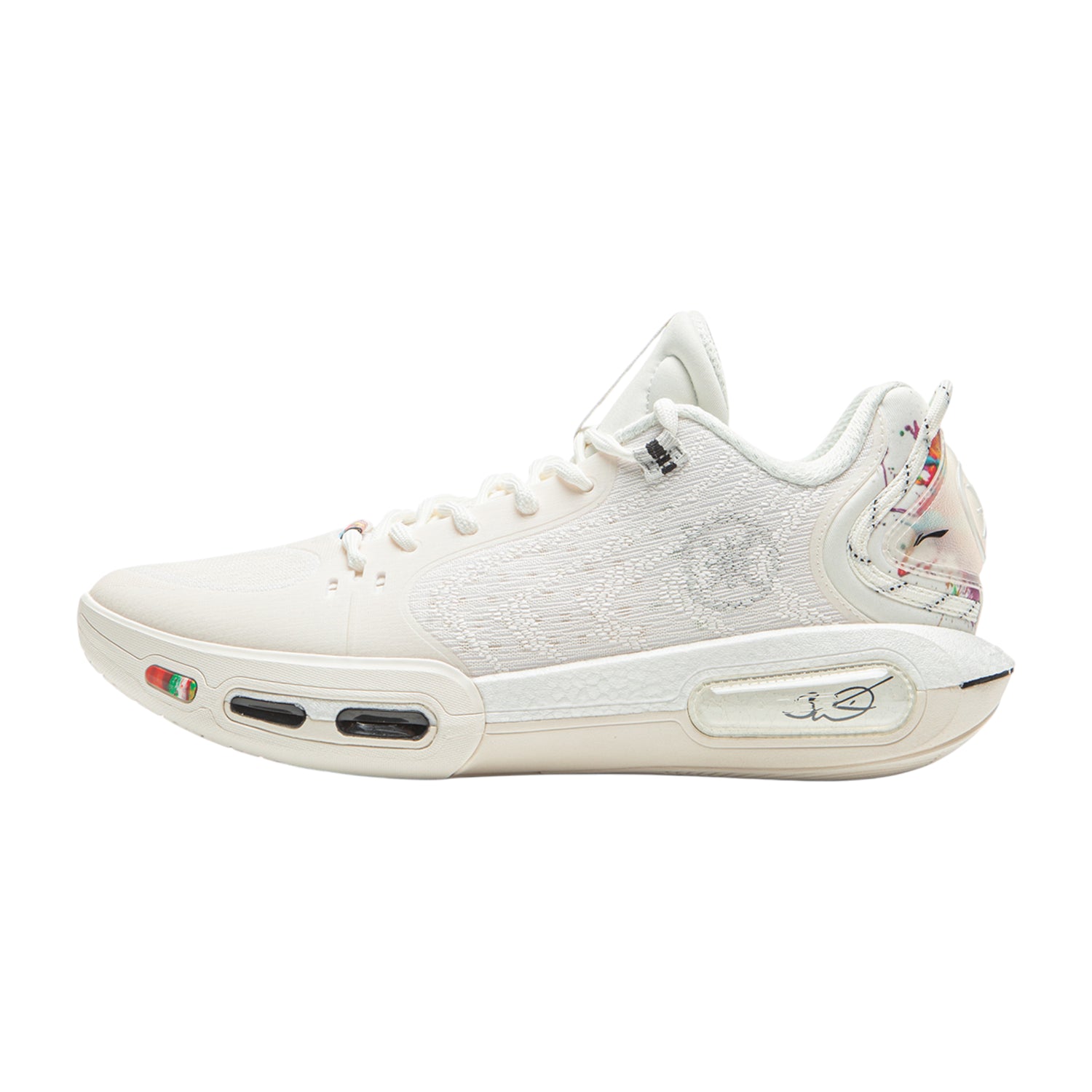 Scarpe da basket Li-Ning Wade Shadow 7 Fireworks, modello uomo, design bianco e multicolore, dettagli e suola visibili.