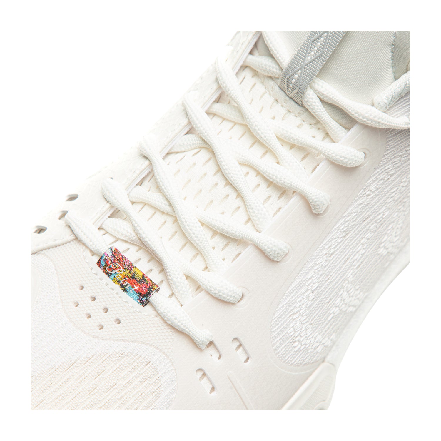 Scarpe da basket Li Ning Wade Shadow 7 Fireworks, modello uomo, bianco con dettagli multicolore, viste laterale e superiore.