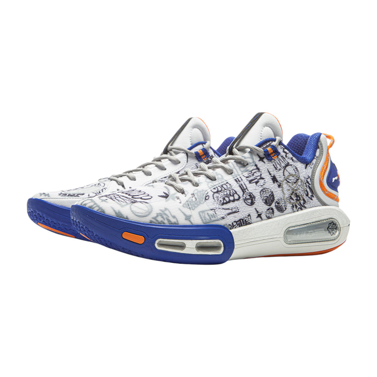 Scarpe da basket Li-Ning Wade Shadow 7 Jayflow, modello uomo con design bianco, arancione e blu.
