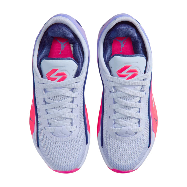 Scarpe da basket bambino Jordan Luka 5 "Familia" con scarpa viola e fucsia, modello sportivo e colorato.