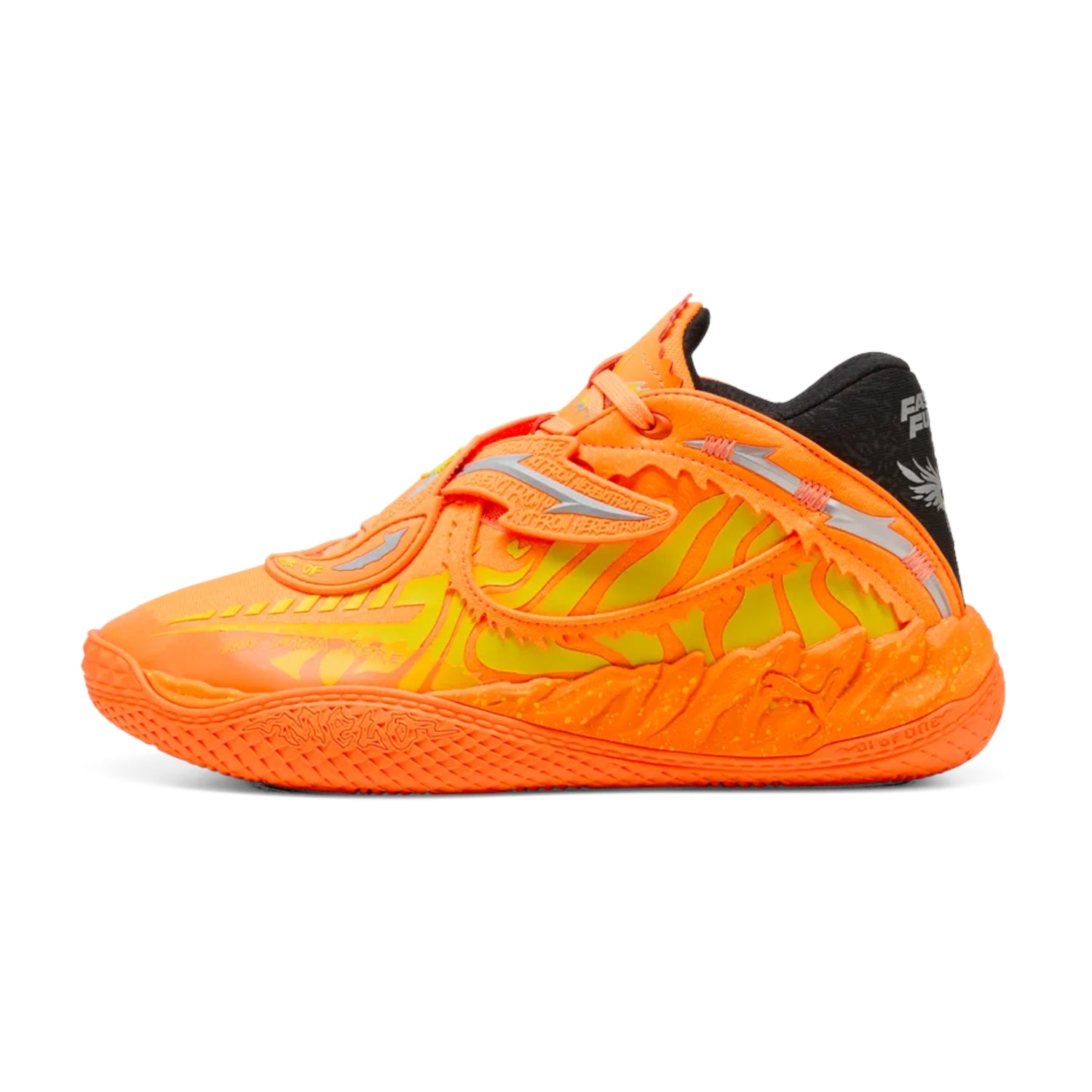 Scarpe da basket Puma MB.05 Fast & Furious per bambini, modello signature Lamelo Ball, in arancione, giallo e nero con dettagli NBA