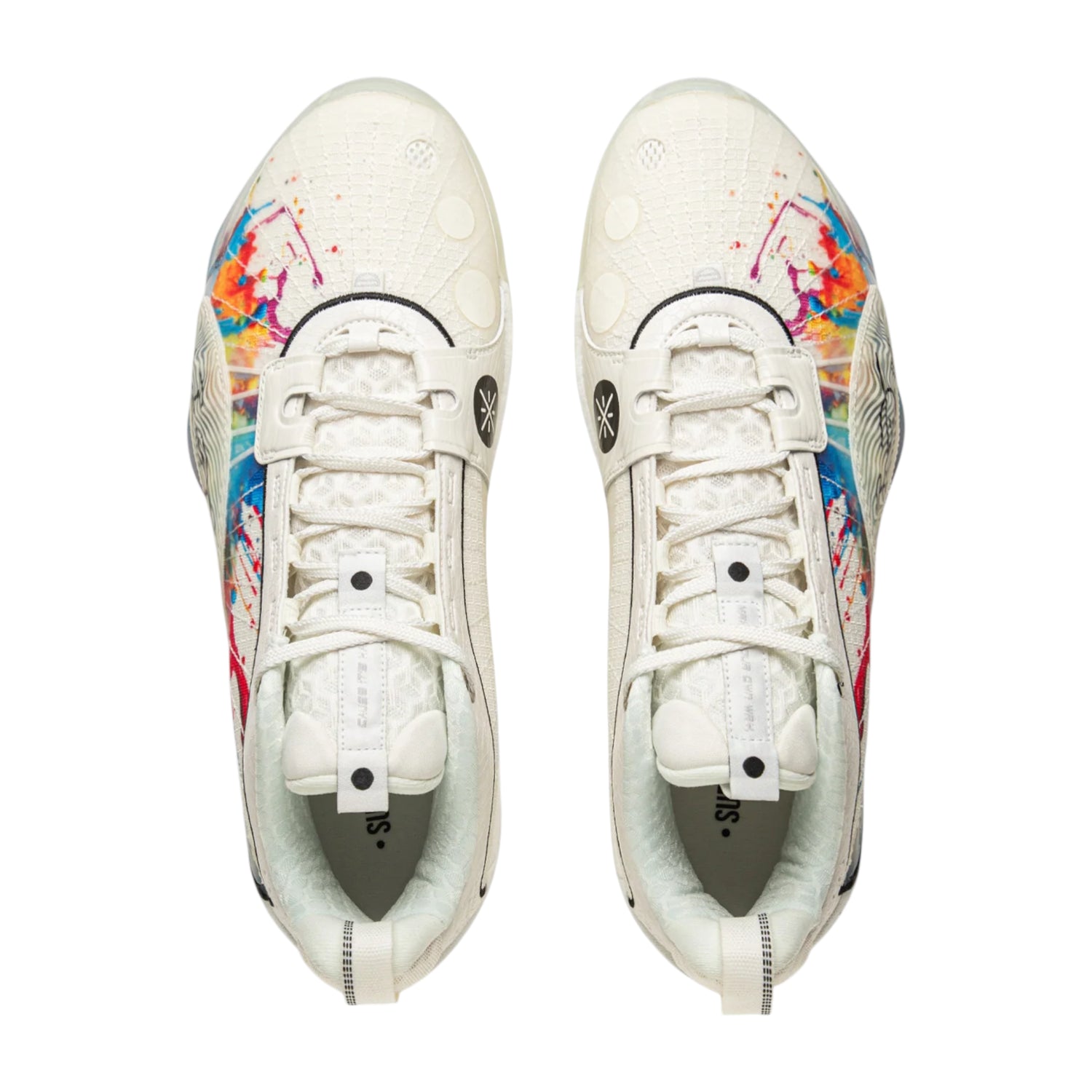 Scarpe da basket Li Ning Wade All City 13 Fireworks in bianco, rosso, blu e giallo con design dinamico e dettagli colorati.
