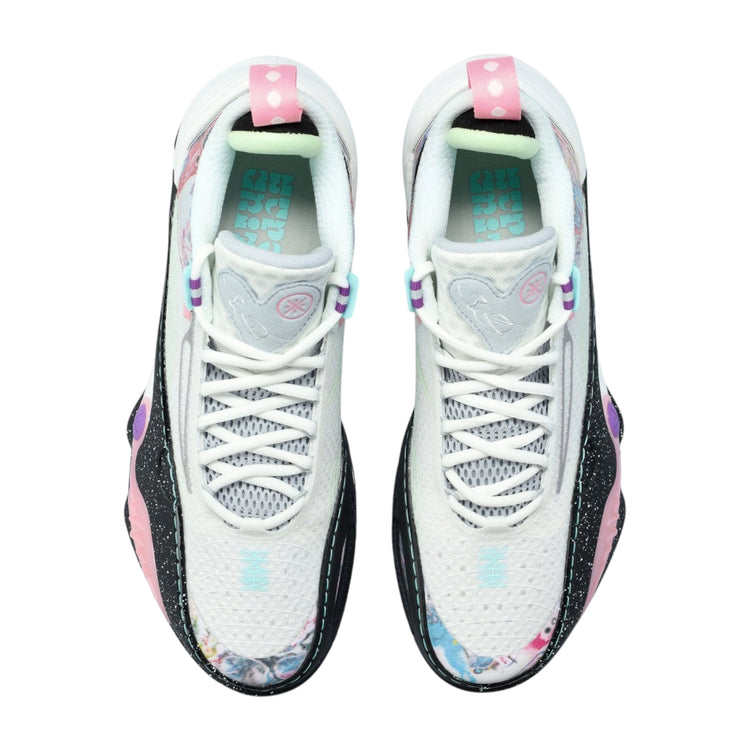 Scarpe da basket Li Ning Wade All City 14 Surreal in bianco, rosa, nero e azzurro, con design moderno e dettagli colorati.