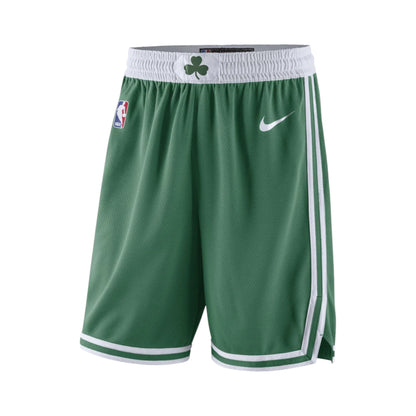 Shorts NBA Boston Celtics Nike, stile Swingman con logo iconico, in bianco con dettagli verdi, per tifosi e appassionati di basket.