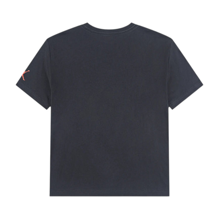 Maglietta Jordan Authentic Kids, T-shirt nera rossa e bianca con logo Jordan, vista frontale per bambini.