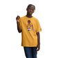 T-shirt giallo Rookie Basketball The Mamba, vestibilità comoda, design con logo e dettagli colorati, modello virtuale.