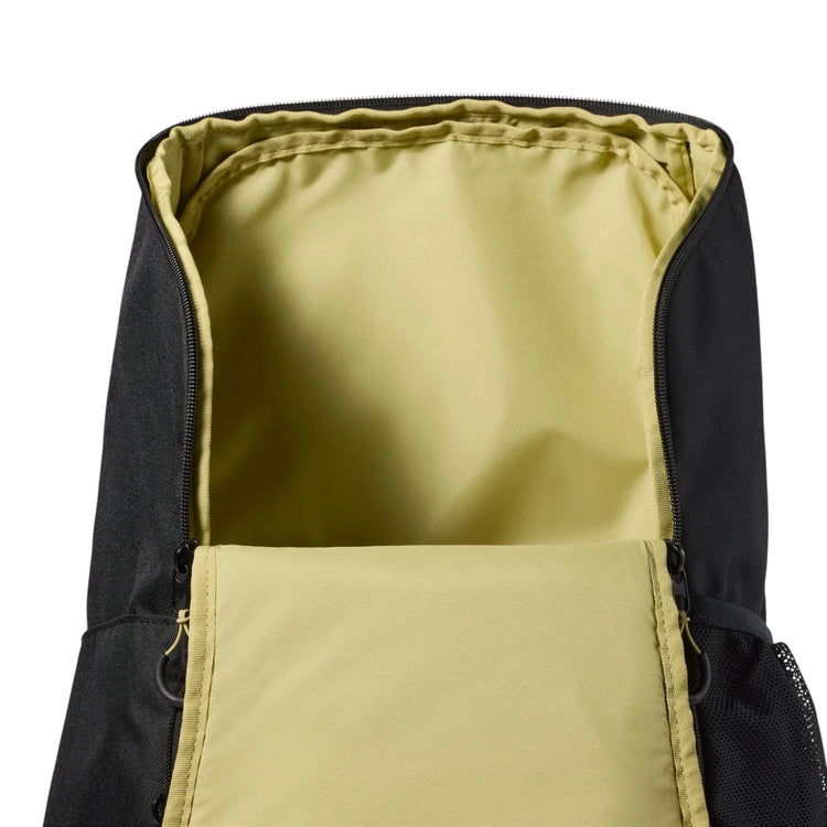Zaino da basket Nike 32L nero – scomparto principale per pallone full-size e laptop 16 pollici 🏀