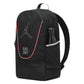 Zaino Jordan FlightCore nero per ragazzi, con scomparti spaziosi e logo Jordan visibile sul fronte.