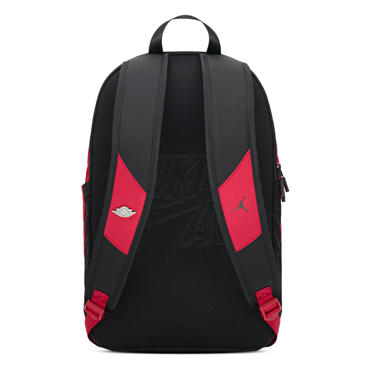 Zaino Jordan FlightCore rosso e nero, con spallacci imbottiti e tasche laterali, ideale per ragazzi e sportivi
